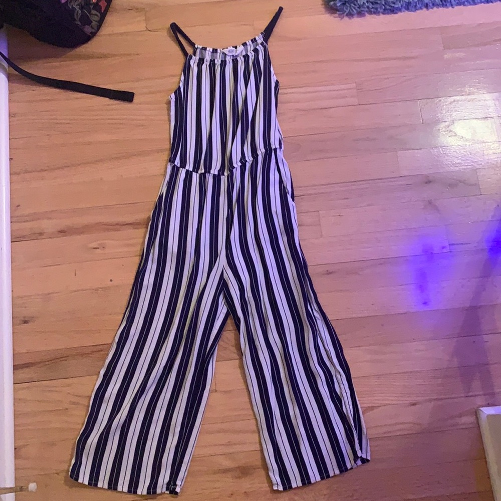 Adorable jump suit.